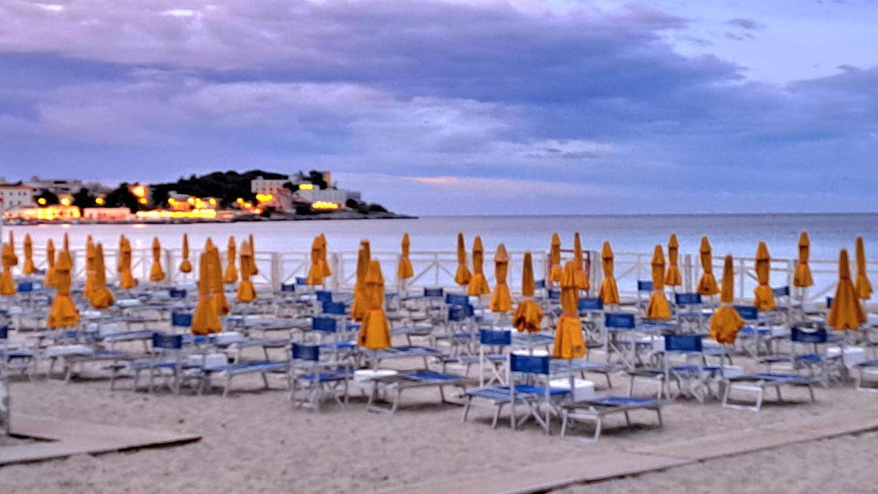 Mansarda Beach Mondello Palermo Eksteriør billede